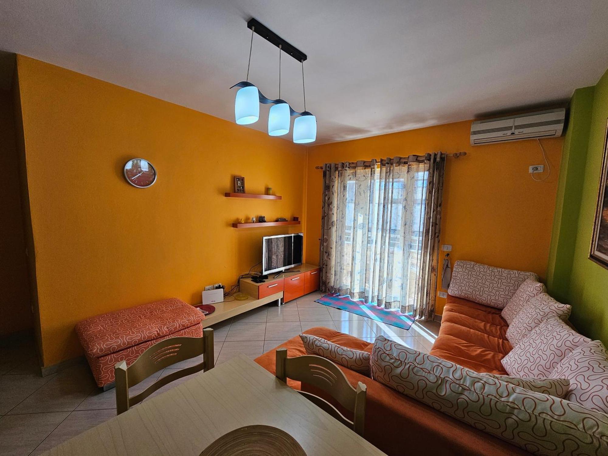 Bral Apartments 8 Two-Bedroom Beachfront Durres Bagian luar foto
