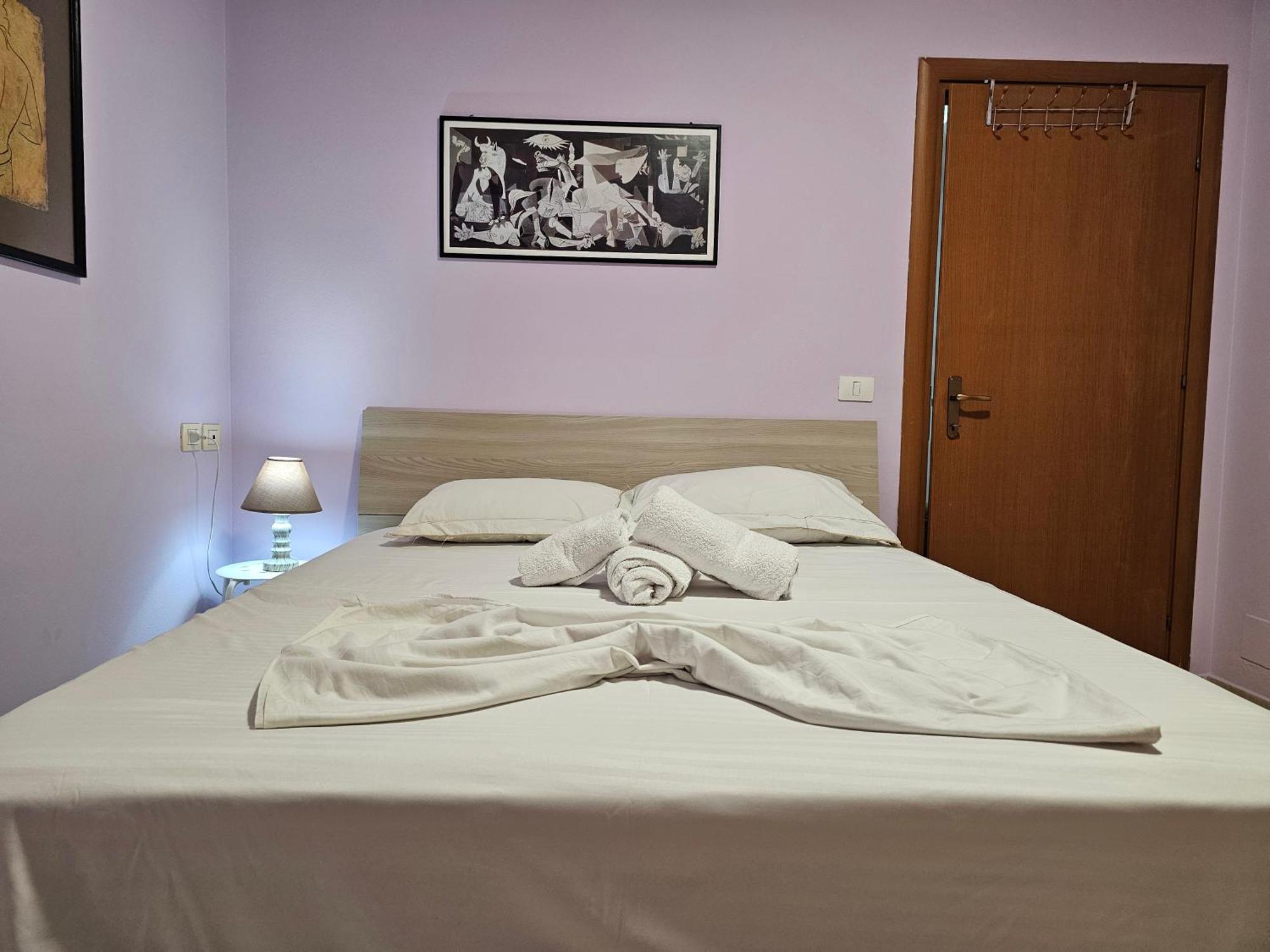 Bral Apartments 8 Two-Bedroom Beachfront Durres Bagian luar foto